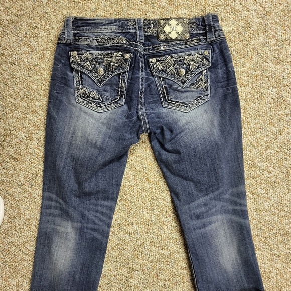 Miss Me Cuffed Capris Jeans Denim Bling Size 30 - Picture 10 of 15